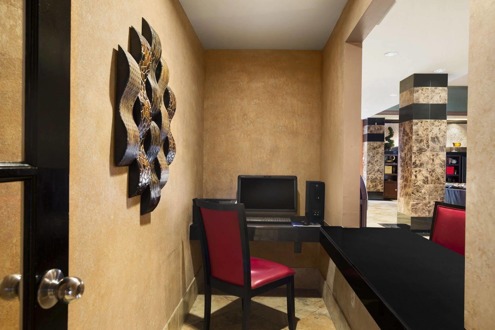 Baymont By Wyndham Celebration Hotel Kissimmee Bagian luar foto