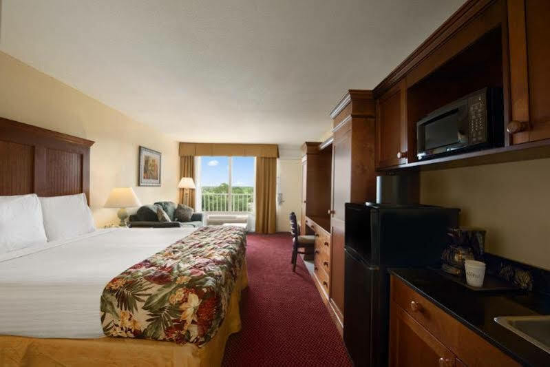Baymont By Wyndham Celebration Hotel Kissimmee Bagian luar foto